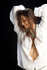 Jiah Khan Photoshoot (25).jpg