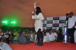 Sona Mohapatra at Asif Bhamla_s clean green drive in Bandra, Mumbai on 4th June 2013 (50).JPG