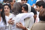 Priyanka Chopra at Priyanka Chopra_s dad funeral in Mumbai on 10th June 2013(203).JPG
