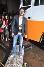 Ranveer Singh at Lootera promotions on the sets of Bindas Emotinal Atyachaar 4 in Filmistan, Mumbai on 18th June 2013 (63).JPG