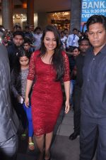 Sonakshi Sinha promote Lootera at Palladium, Mumbai on 28th June 2013 (39).JPG