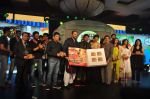 Bhushan Kumar, Rohit Shetty, Shahrukh Khan, Deepika Padukone, Ronnie Screwvala, Nikitin Dheer, Priyamani at the Music Launch of Chennai Express in Mumbai on 3rd July 2013 (51).JPG