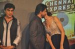 Deepika Padukone, Shahrukh Khan at the Music Launch of Chennai Express in Mumbai on 3rd July 2013 (39).JPG