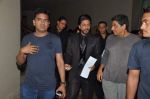 Shahrukh Khan, Ronnie Screwvala at the Music Launch of Chennai Express in Mumbai on 3rd July 2013 (8).JPG