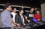 Sonu Nigam, Salim Merchant, Sulaiman Merchant, Talat Aziz at the launch of Bollyboom in Mumbai on 3rd July 2013 (32).JPG