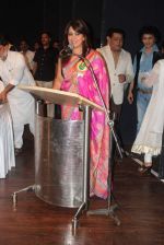 Mahima Chaudhary at an event acknowledging academic excellence among minorities in Vileparle, Mumbai on 6th July 2013 (64).JPG