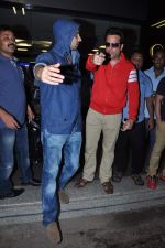 Fardeen Khan, Zayed Khan returns from IIFA in Airport, Mumbai on 9th July 2013 (23).JPG