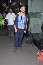 Rahul Vaidya returns from IIFA in Airport, Mumbai on 9th July 2013 (29).JPG