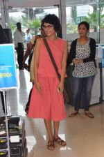 Kiran Rao at Ship of Theseus promotion in Reliance Retail, Mumbai on 11th July 2013 (2).JPG
