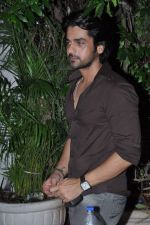 Arjan Bajwa snapped at Olive, Mumbai on 13th July 2013 (58).JPG