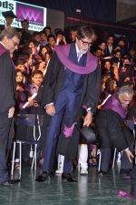Amitabh Bachchan at whsitling woods convention in Rangsharda, Mumbai on 17th July 2013 (5).JPG