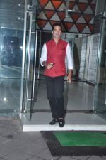 Dino Morea at Sanjay Kapoor_s bash in Mumbai on 17th July 2013 (19).JPG