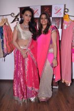 Swara Bhaskar at Zanaya store launch in Kemps Corner, Mumbai on 23rd July 2013 (82).JPG