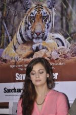 Dia Mirza at Save The Tiger campaign in Press Club, Mumbai on 26th July 2013 (20).JPG