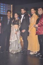 Shahrukh Khan, Deepika Padukone on the sets of Madhubala in Mumbai on 29th July 2013 (66).JPG