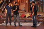 Akshay Kumar, Imran Khan promote Once upon a time in Mumbai Dobara on the sets of Comedy Nights with Kapil in Filmcity on 1st Aug 2013 (116).JPG