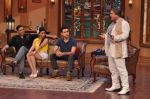Akshay Kumar, Imran Khan promote Once upon a time in Mumbai Dobara on the sets of Comedy Nights with Kapil in Filmcity on 1st Aug 2013 (74).JPG