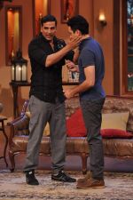 Akshay Kumar, Imran Khan promote Once upon a time in Mumbai Dobara on the sets of Comedy Nights with Kapil in Filmcity on 1st Aug 2013 (89).JPG