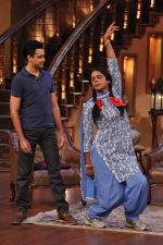 Imran Khan promote Once upon a time in Mumbai Dobara on the sets of Comedy Nights with Kapil in Filmcity on 1st Aug 2013 (21).JPG