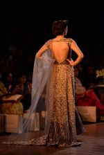 Model walks for Manish Malhotra show at PCJ Delhi Couture Week 2013 on 4th Aug 2013 (193).JPG