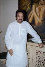 Akbar Khan at Sanjay and Zareen Khan_s Iftar party in Sanjay Khan_s Residence, Mumbai on 6th Aug 2013 (309).JPG