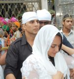 Akshay kumar, Sonakshi Sinha visit Ajmer Sharif for Once Upon a Time in Mumbai Dobaara 7th Aug 2013 (12).jpg