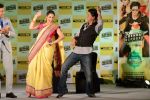 Shahrukh Khan, Rashmi Nigam promotes Chennai Express in association with Western Union in Mumbai on 7th Aug 2013 (101).JPG