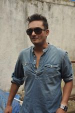 Apache Indian shoots with Raghav for new video in Malad, Mumbai on 10th Aug 2013 (43).JPG