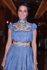 Neha Dhupia at Retail jeweller India Awards in Grand Hyatt, Mumbai on 10th Aug 2013 (57).JPG