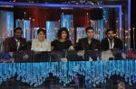 Priyanka Chopra, Ram Charan Teja, Madhuri, Karan, Remo on the sets of Jhalak Dikhla Jaa 6 on 20th Aug 2013 (239).JPG