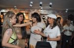 Parmeshwar Godrej, Queenie Dhody at Queenie_s store launch in Mumbai on 21st Aug 2013 (136).JPG