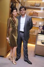 Farah and Riyadh Oomerbhoy at RRO Gucci event in Trident Hotel, Mumbai on 23rd Aug 2013.jpg