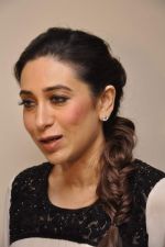 Karisma Kapoor at Driver_s Day event in Trident, Mumbai on 23rd Aug 2013 (38).JPG