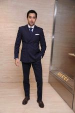 Rahul Khanna at RRO Gucci event in Trident Hotel, Mumbai on 23rd Aug 2013.jpg