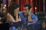 Salman Khan on the sets of Jhalak 6 in Mumbai on 27th Aug 2013 (10).JPG