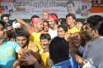 Arjun Rampal at Borivli dahi handi in Borivli, Mumbai on 29th Aug 2013 (129).JPG