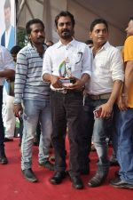 Nawazuddin Siddiqui at Borivli dahi handi in Borivli, Mumbai on 29th Aug 2013 (102).JPG