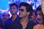 Shahrukh Khan at Sachin Ahir_s dahi handi in worli, Mumbai on 29th Aug 2013 (8).JPG