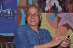 Mahesh Bhatt at Burmese exhibition for friend Gaurav Yadav in Elphinstone, Mumbai on 1st Sept 2013 (113).JPG
