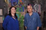 Pooja Bhatt, Mahesh Bhatt at Burmese exhibition for friend Gaurav Yadav in Elphinstone, Mumbai on 1st Sept 2013 (106).JPG