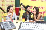 Vaani Kapoor, Sushant Singh Rajput and Parineeti Chopra at Radio Mirchi studio for promotion of Suddh Desi Romance in Mumbai on 2nd Sept 2013 (58).JPG