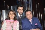 Rishi Kapoor, Neetu Singh, Ranbir Kapoor on the sets of Jhalak Dikhlaa Jaa Season 6 Semi Final on 3rd Sept 2013 (126).JPG