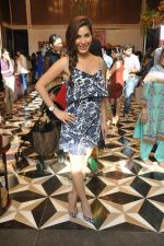Sophie Choudry at Araish Exhibition in Mumbai on 3rd Sept 2013 (148).JPG