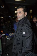 Karan Johar leave for SAIFTA Awards in Mumbai Airport on 4th Sept 2013 (120).JPG