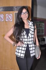Nishka Lulla at Neeta Lulla_s fashion school in Whistling Woods, Mumbai on 5th Sept 2013 (10).JPG