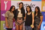 at Lifestyle bloggers meet in Phoenix Mill, Mumbai on 5th Sept 2013 (1).JPG
