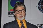 Amitabh Bachchan on the sets of KBC in Mumbai on 7th Sept 2013 (53).JPG