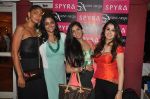 Carol Gracias, Namrata Jham, Nishka Lulla, Suvidha Arya at Suvi - Arya & Spyra_s Collection Launch in khar, Mumbai on 7th Sept 2013.JPG