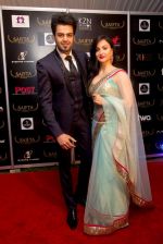 Manish Paul and Elli Avram at the red carpet od SAIFTA.jpg