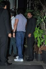 Saif Ali Khan snapped outside Nido in Mumbai on 7th Sept 2013 (25).JPG
